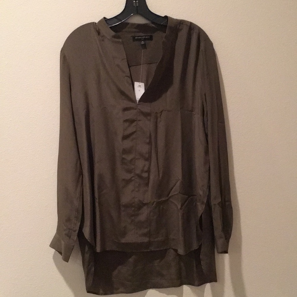Banana Republic 100% Silk Tunic Blouse - NWT